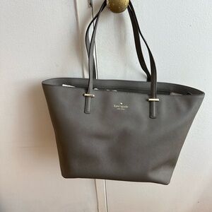 Kate Spade Cedar Street Tote (medium)